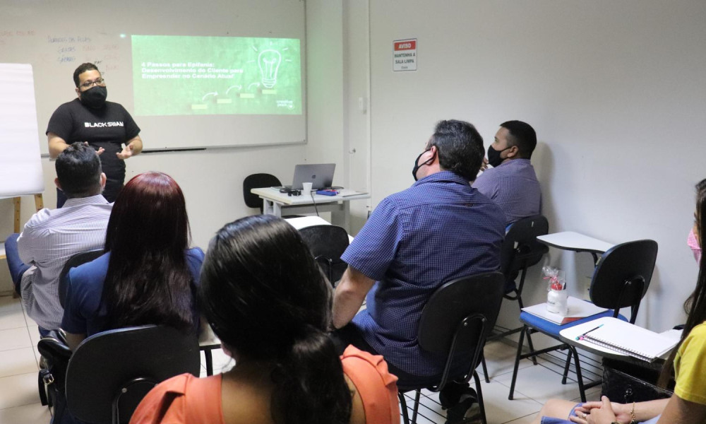 Edufor inicia aulas das turmas de Pós-Graduação em Gestão Empresarial