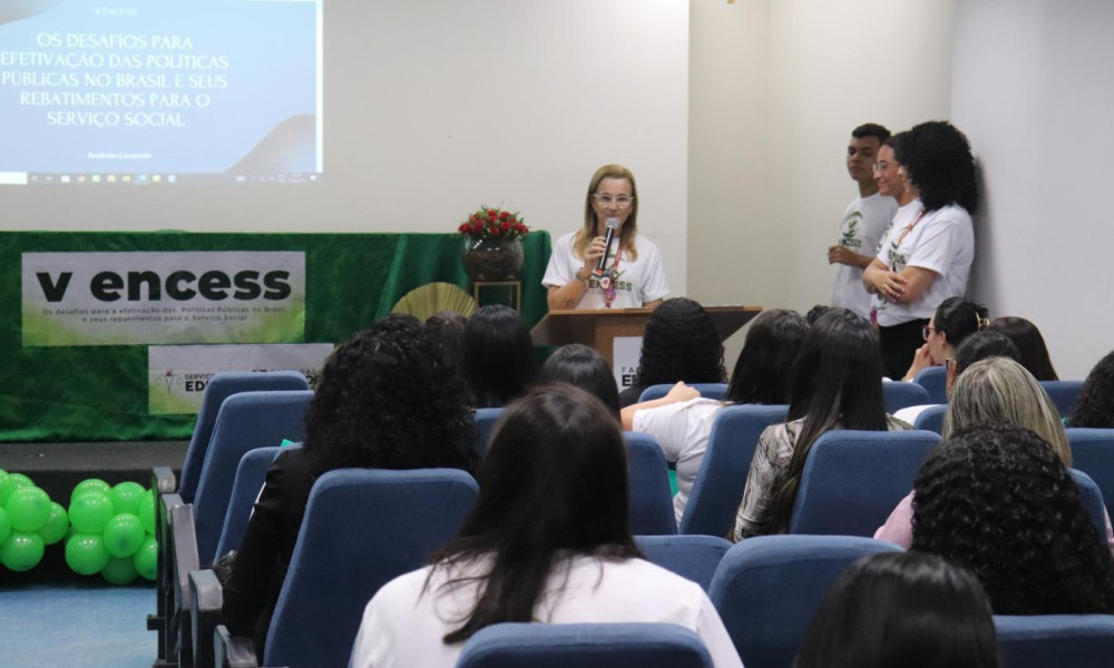 V Encontro de Estudantes do Curso de Serviço Social 
