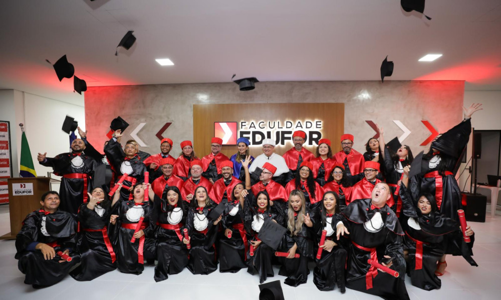 Faculdade Edufor São Luís forma sua primeira turma de Direito Faculdade Edufor São Luís forma sua primeira turma de Direito